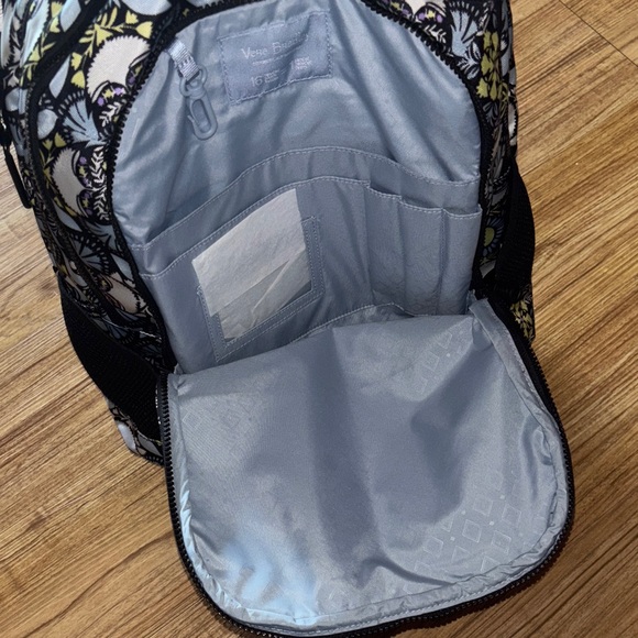 Vera Bradley “Plaza Medallion” Grand XL Backpack - Picture 8 of 16